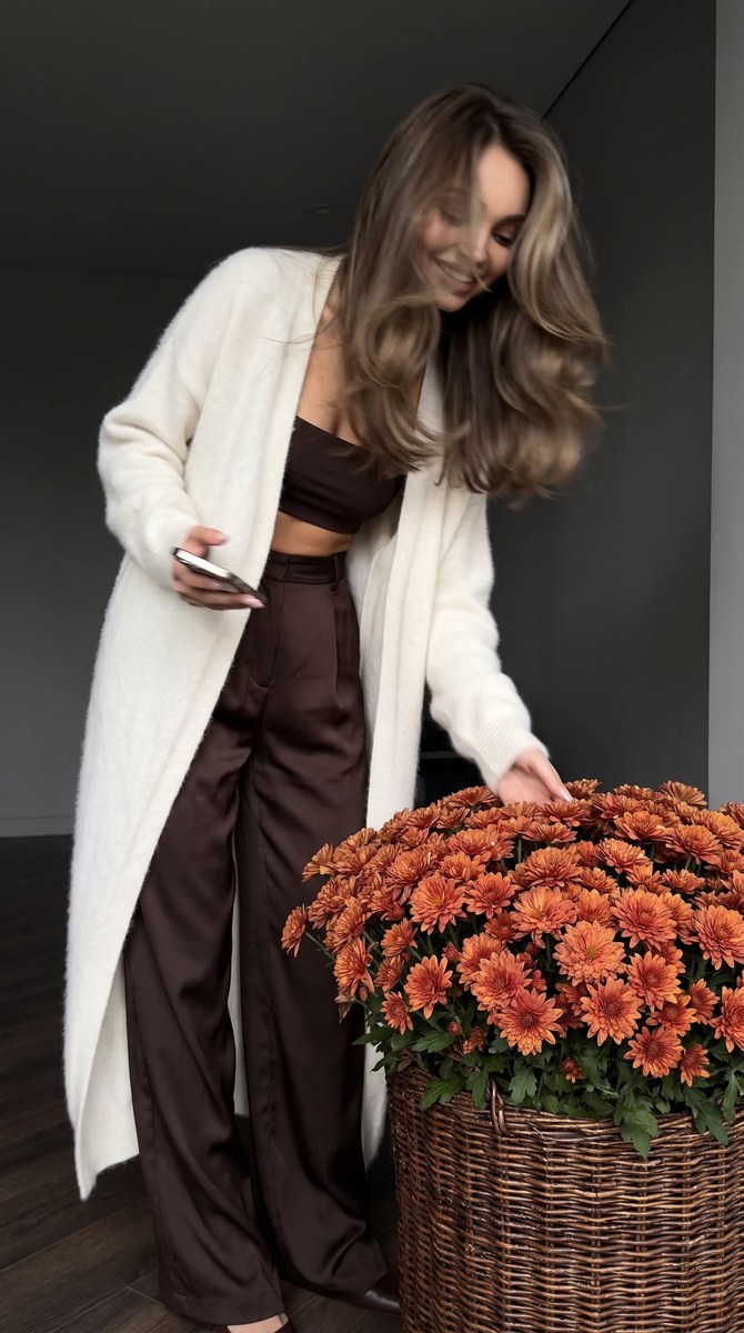 Candid Autumn Portrait with an Oversized Chrysanthemum Basket output 1