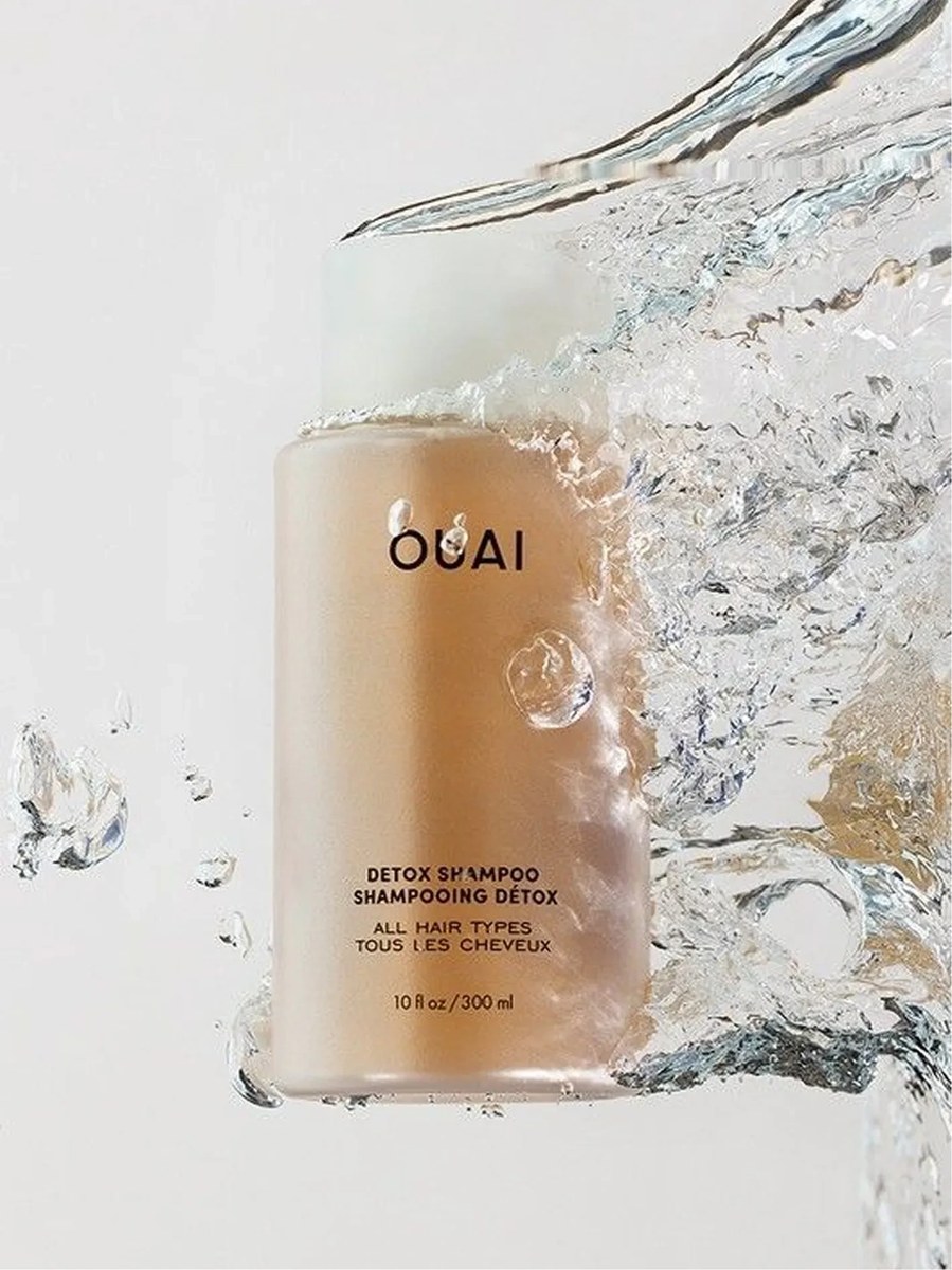 Beauty Product Underwater Splash Photography output 4