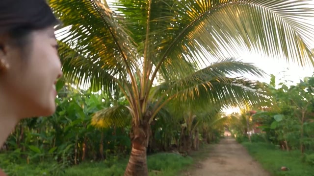 Late-2000s Indonesian Coconut Village Vlog