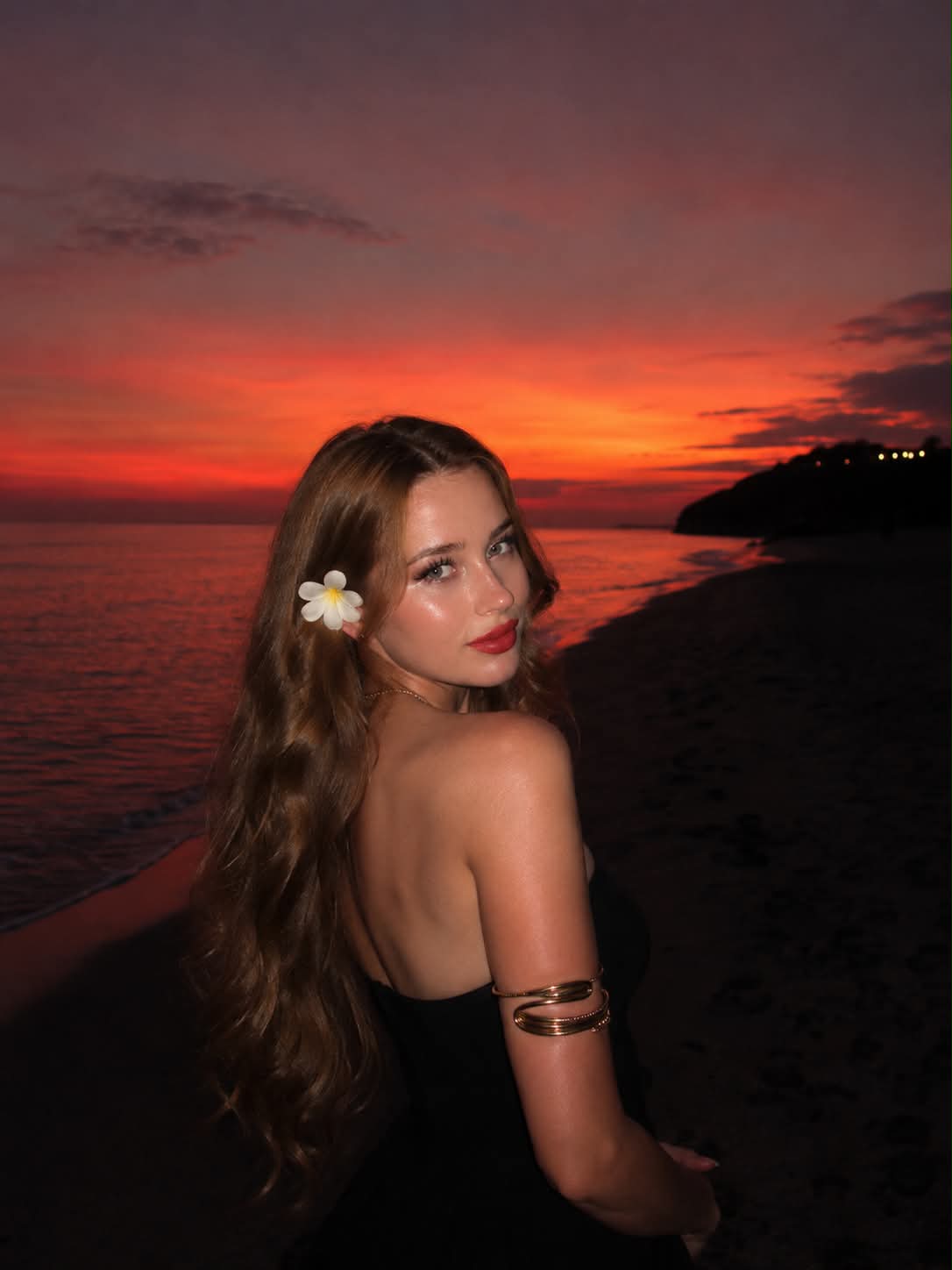 Flash Photo at a Colorful Beach Sunset output 1