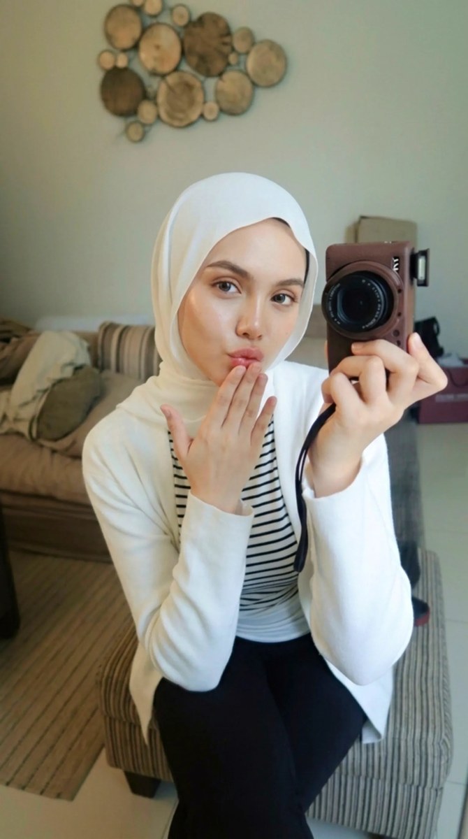 White Hijab Editorial Mirror-Selfie Portrait output 2