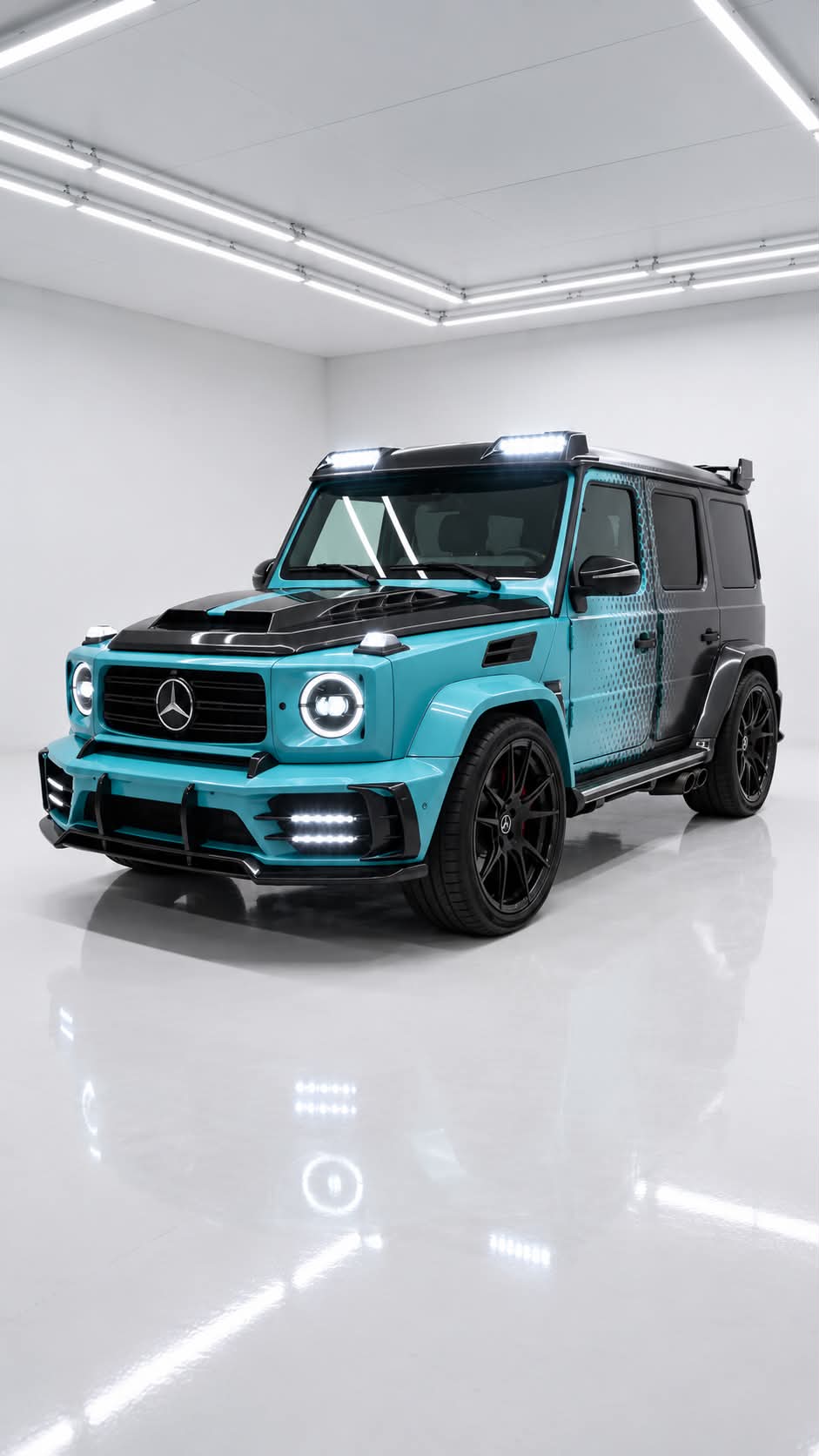 Gesture-Controlled Mercedes-Benz G-Class Transformation output 1