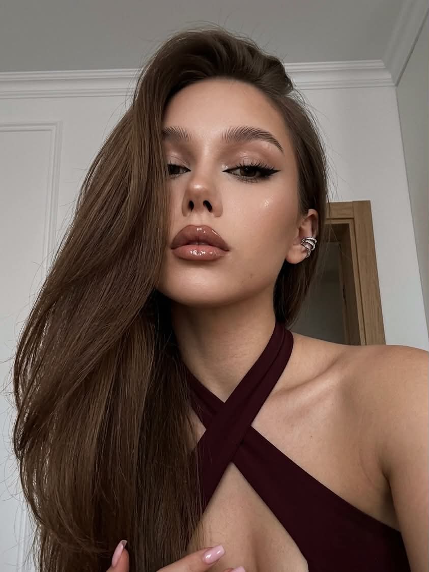 Photorealistic Editorial Beauty Selfie