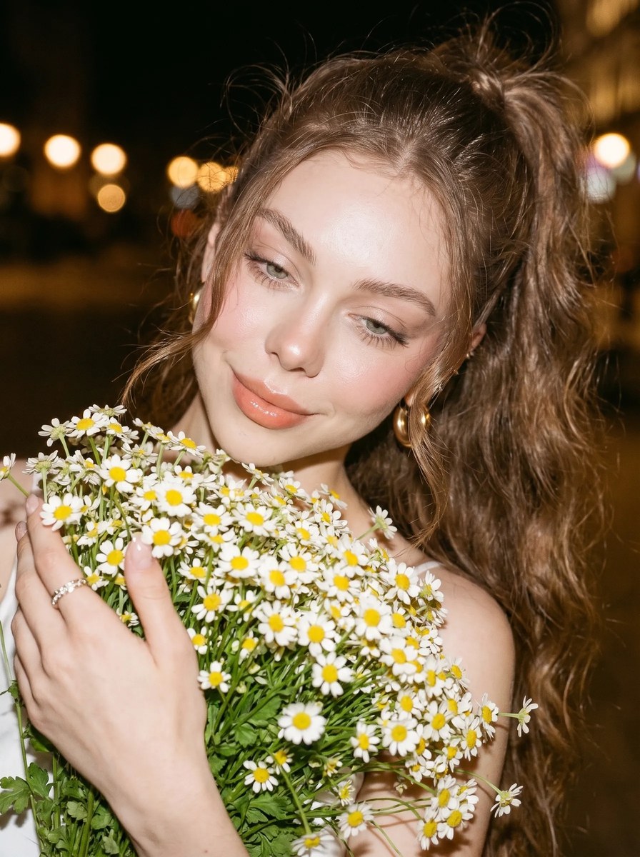 Candid Nighttime Daisy Portrait output 9