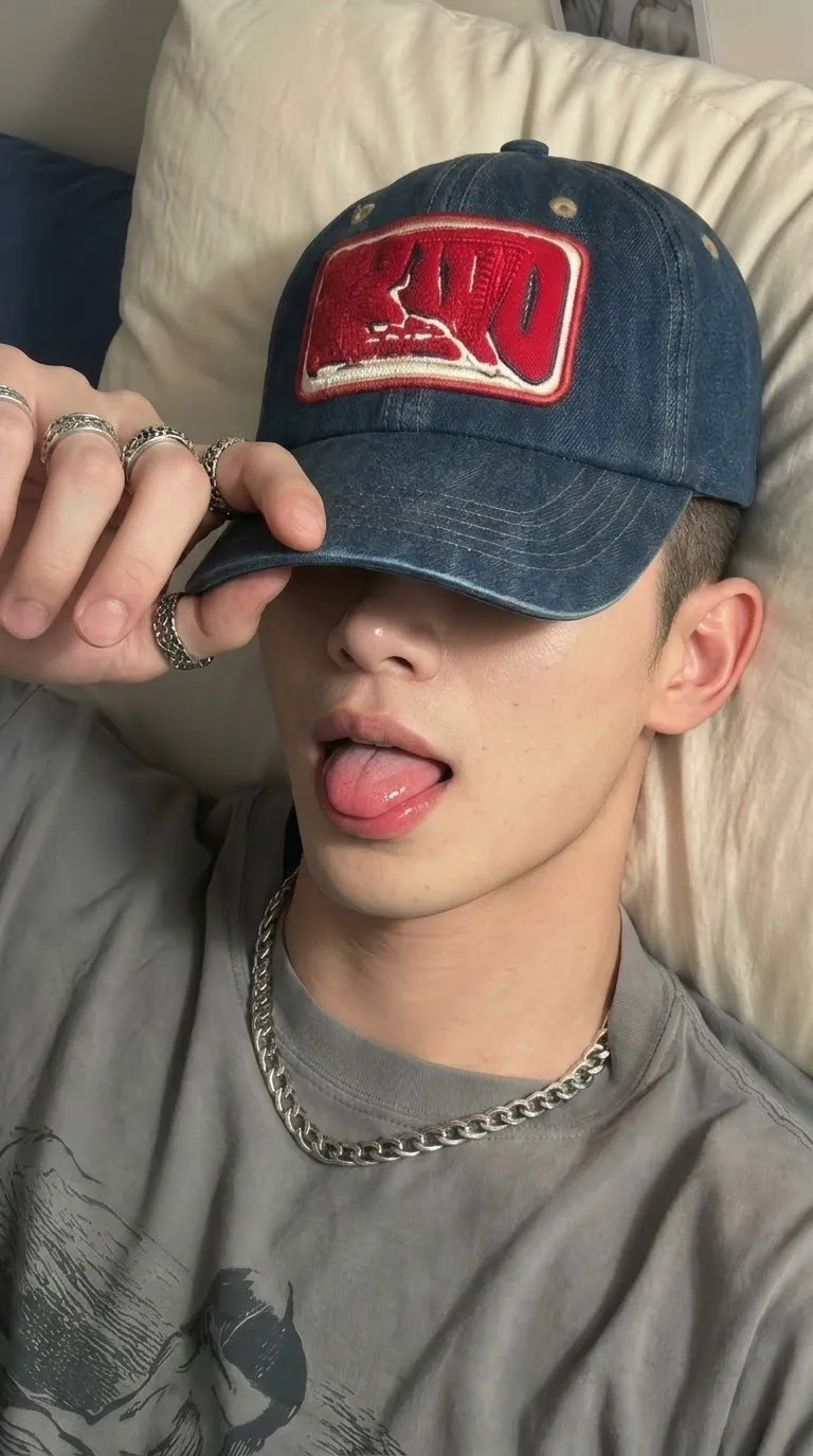 Photorealistic Bedroom Selfie of a Korean Man