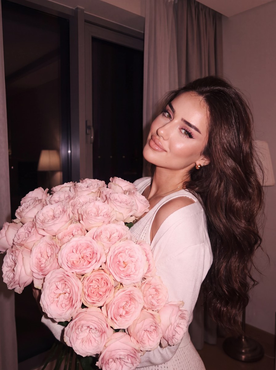 Soft-Flash Night Portrait with a Pink Rose Bouquet