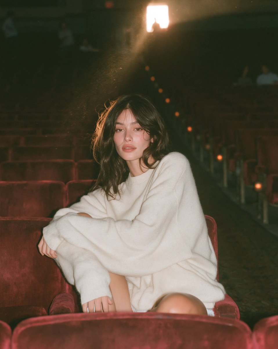 Old Cinema Golden-Hour Portrait output 6