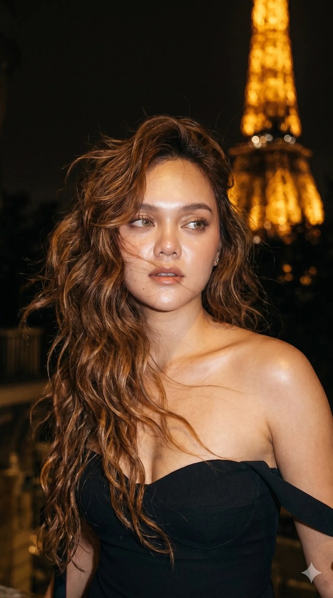 Flash-Lit Eiffel Tower Night Portrait output 8