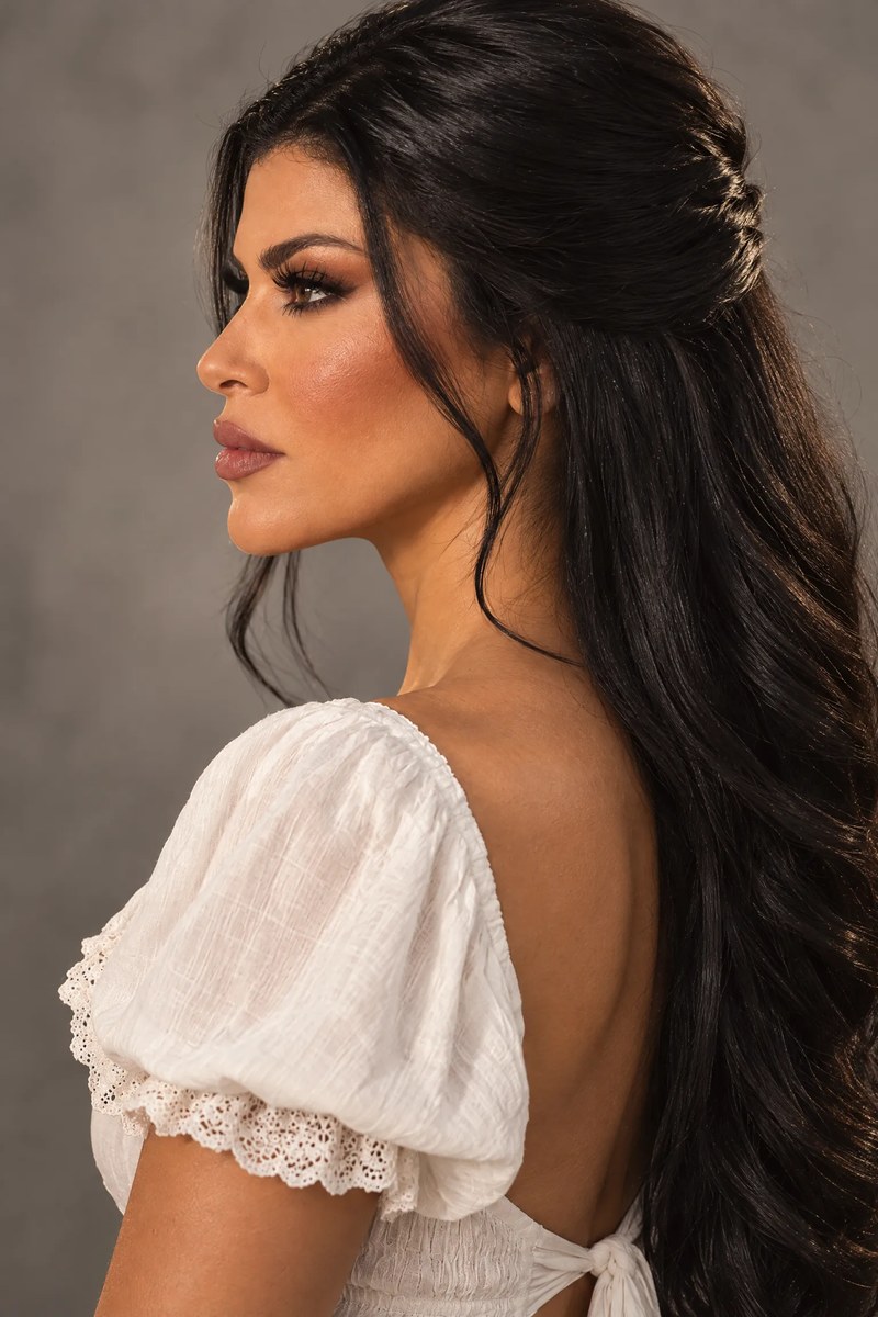 Ultra-Realistic Side-Profile Editorial Portrait output 1