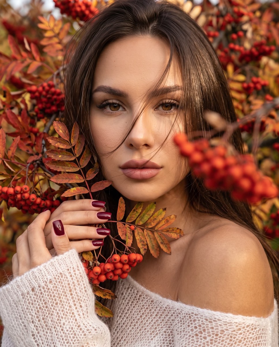 Cinematic Autumn Rowan-Berry Portrait output 1