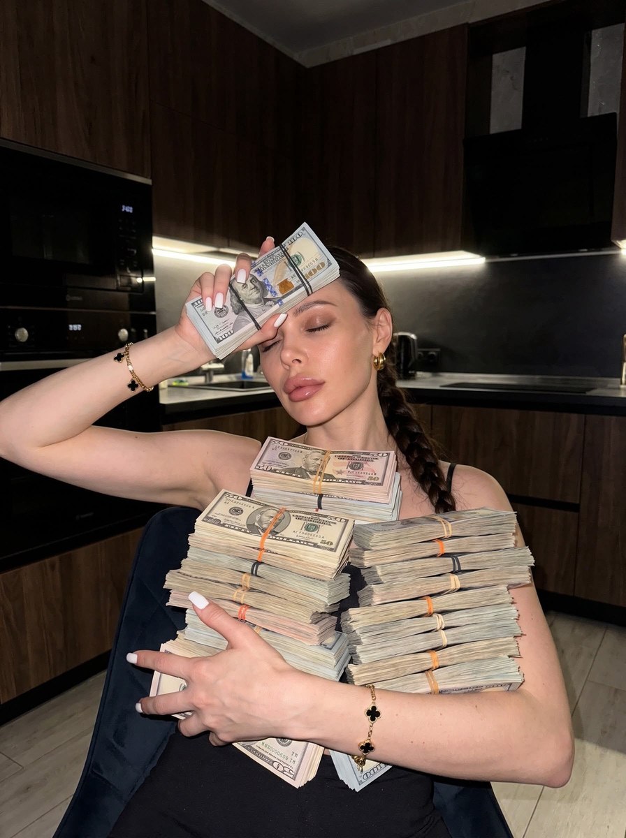 Luxury Kitchen Money Portrait with iPhone Flash output 2