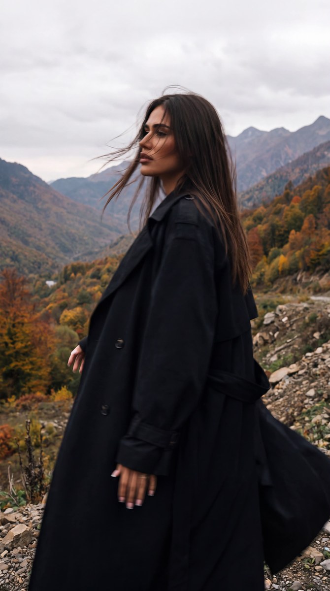 Dreamlike Autumn Mountain Photo in Sochi