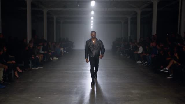 Meme Characters’ Beat-Synced Fashion Runway Show