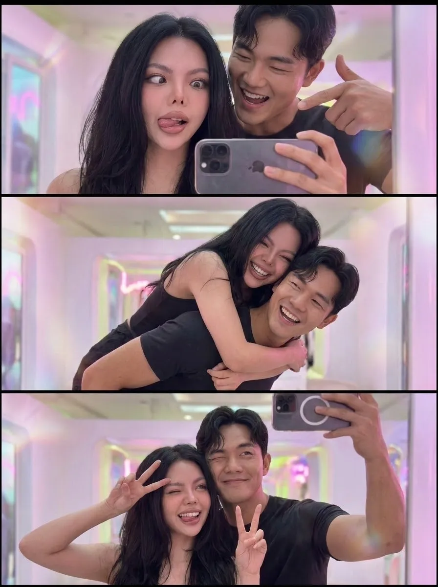 Romantic Three-Panel Couple Mirror Photobooth output 7