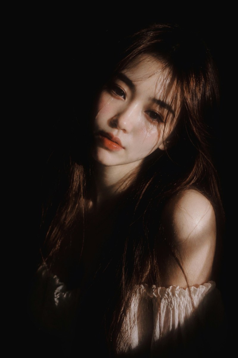 Velvet Eclipse — The Light That Found Her output 2