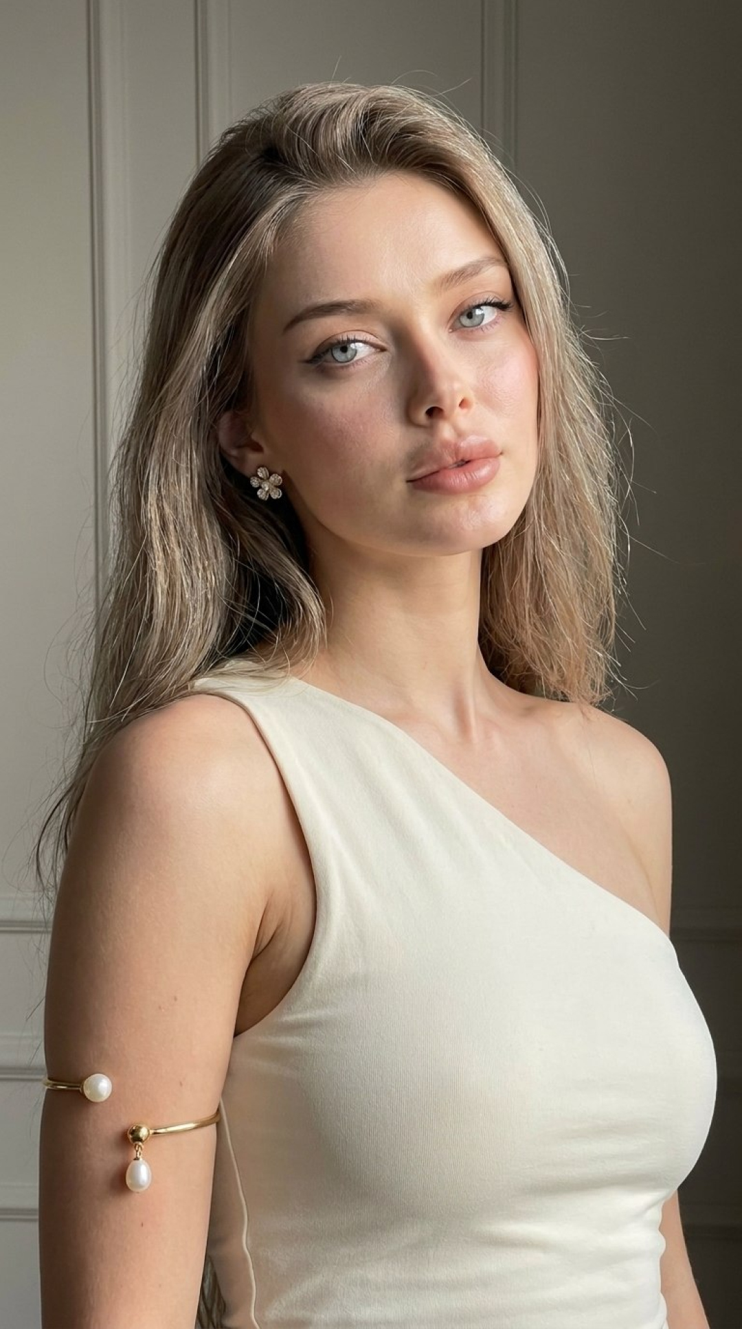 Photorealistic Quiet-Luxury Portrait from a Reference