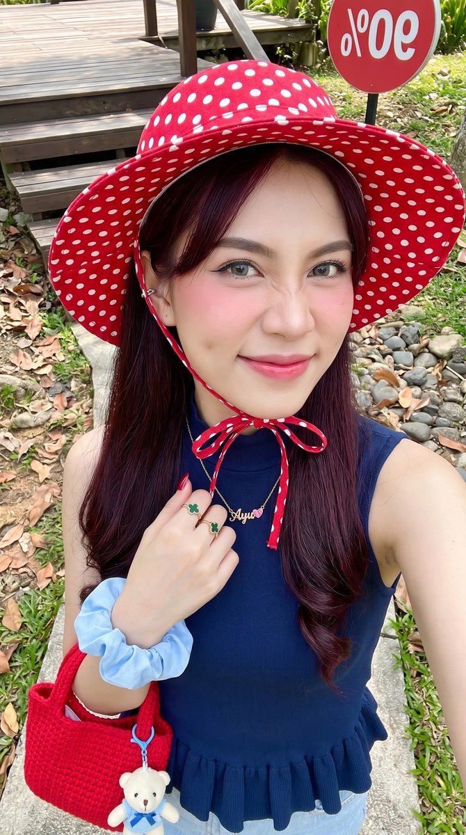 Polka-Dot Pop Outdoor Selfie