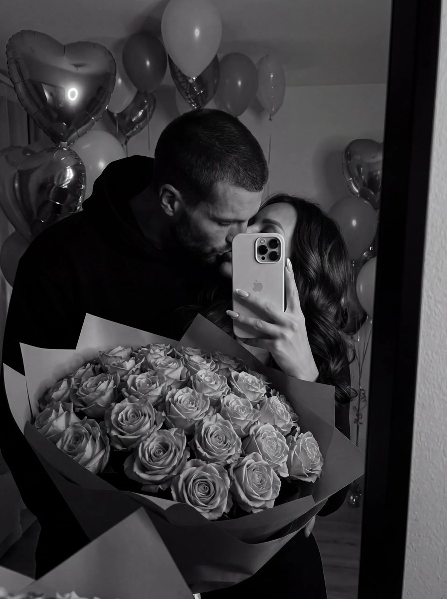 Black-and-White Romantic Mirror Selfie