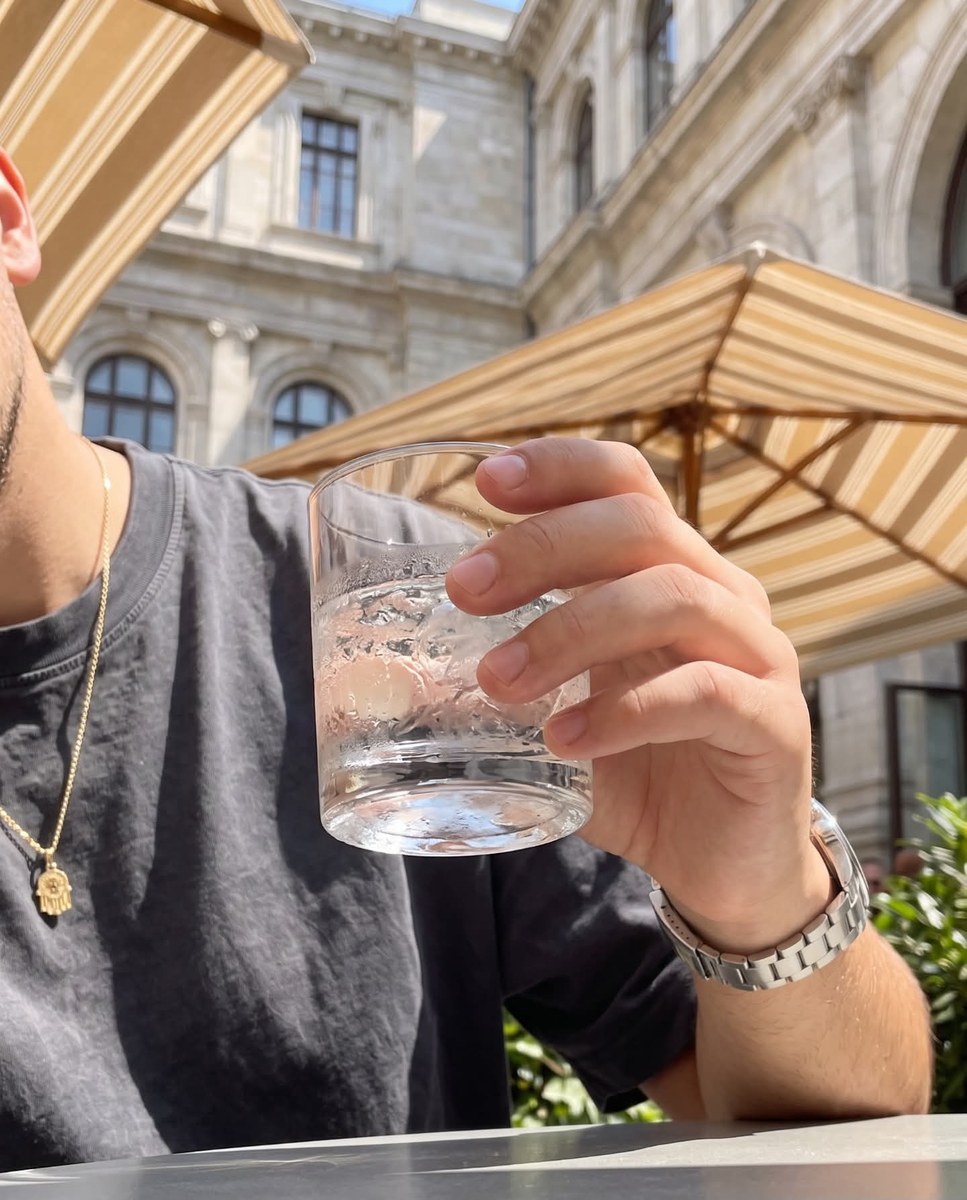 Sunny Terrace Selfie with a Rocks Glass output 4