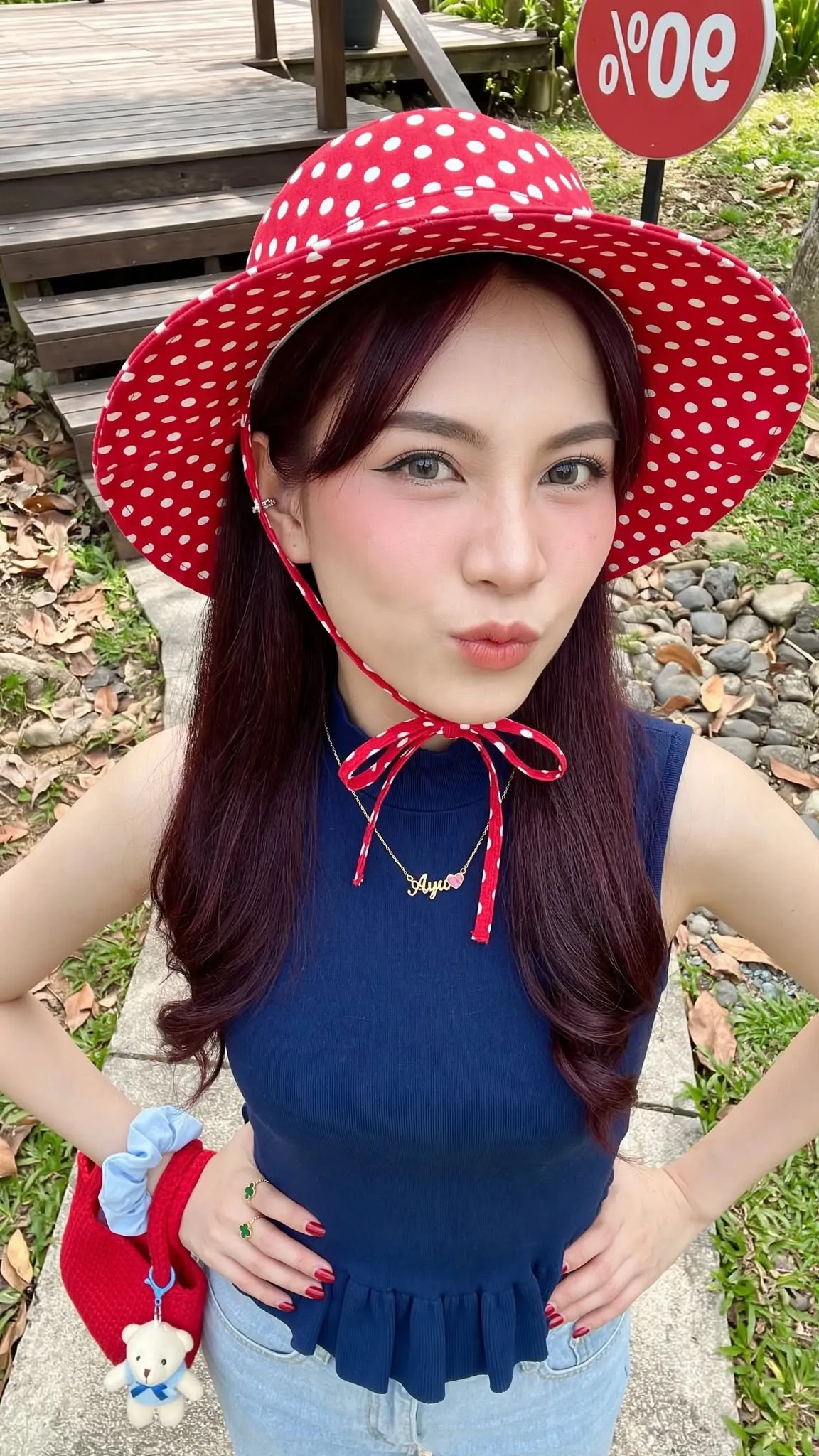 Polka-Dot Pop Outdoor Selfie output 6