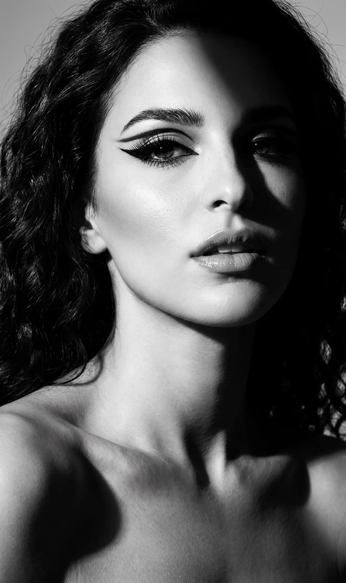 Dramatic Black-and-White Fashion Portrait