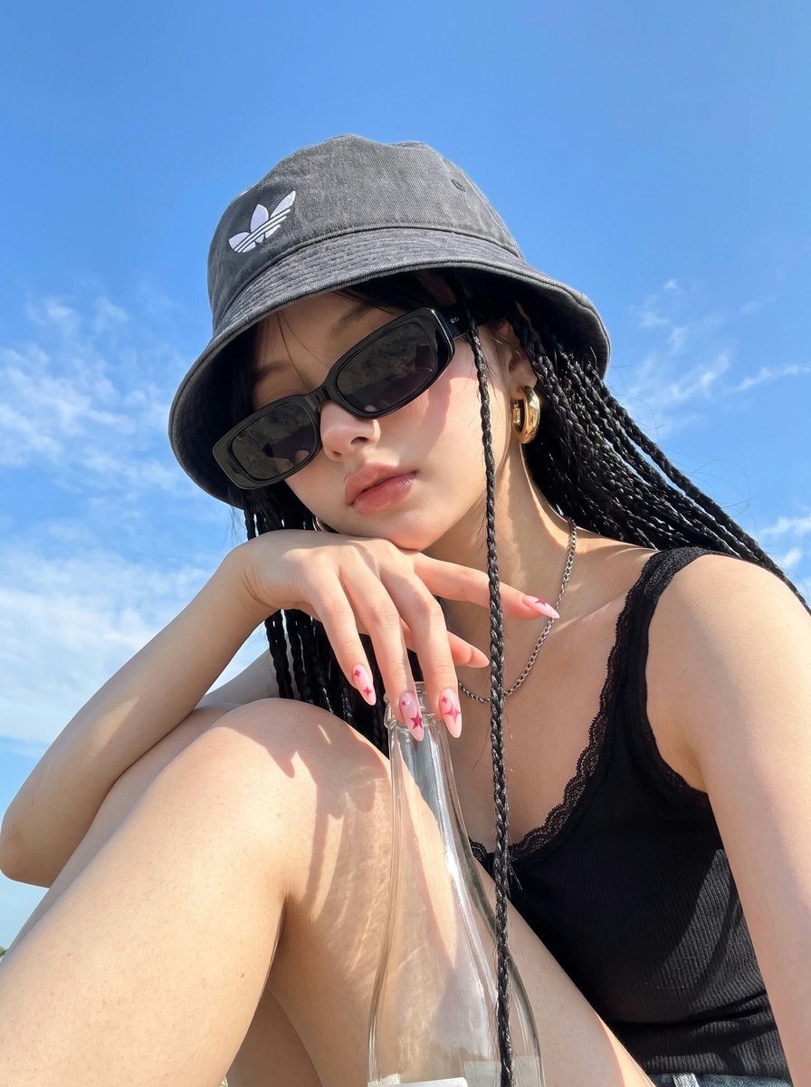 Low-Angle Sky Portrait with Micro-Braids output 6