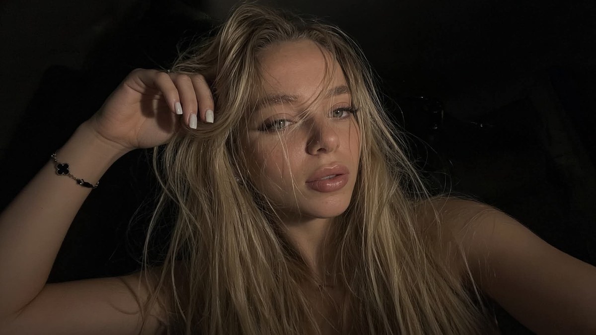 Dark, Natural iPhone Selfie