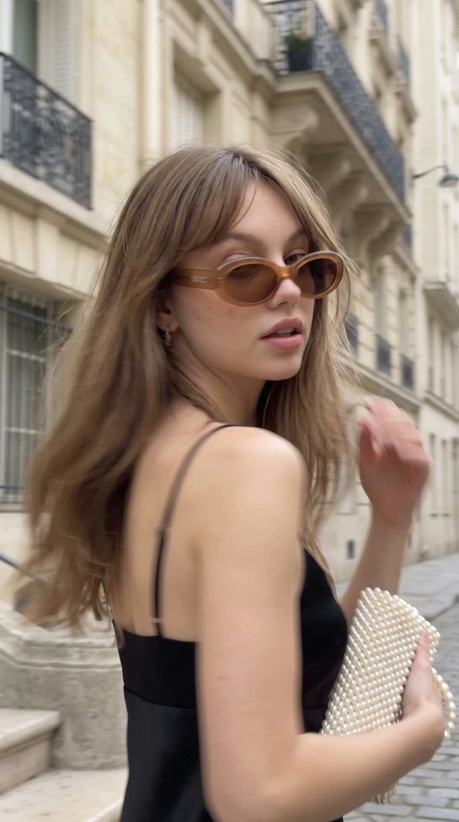 Parisian Street-Style Portrait on Stone Steps output 7