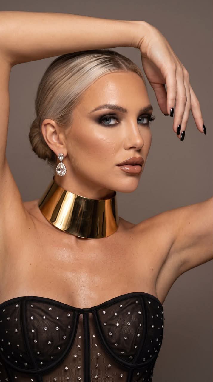 Luxury Gold-Collar Beauty Editorial Portrait output 1