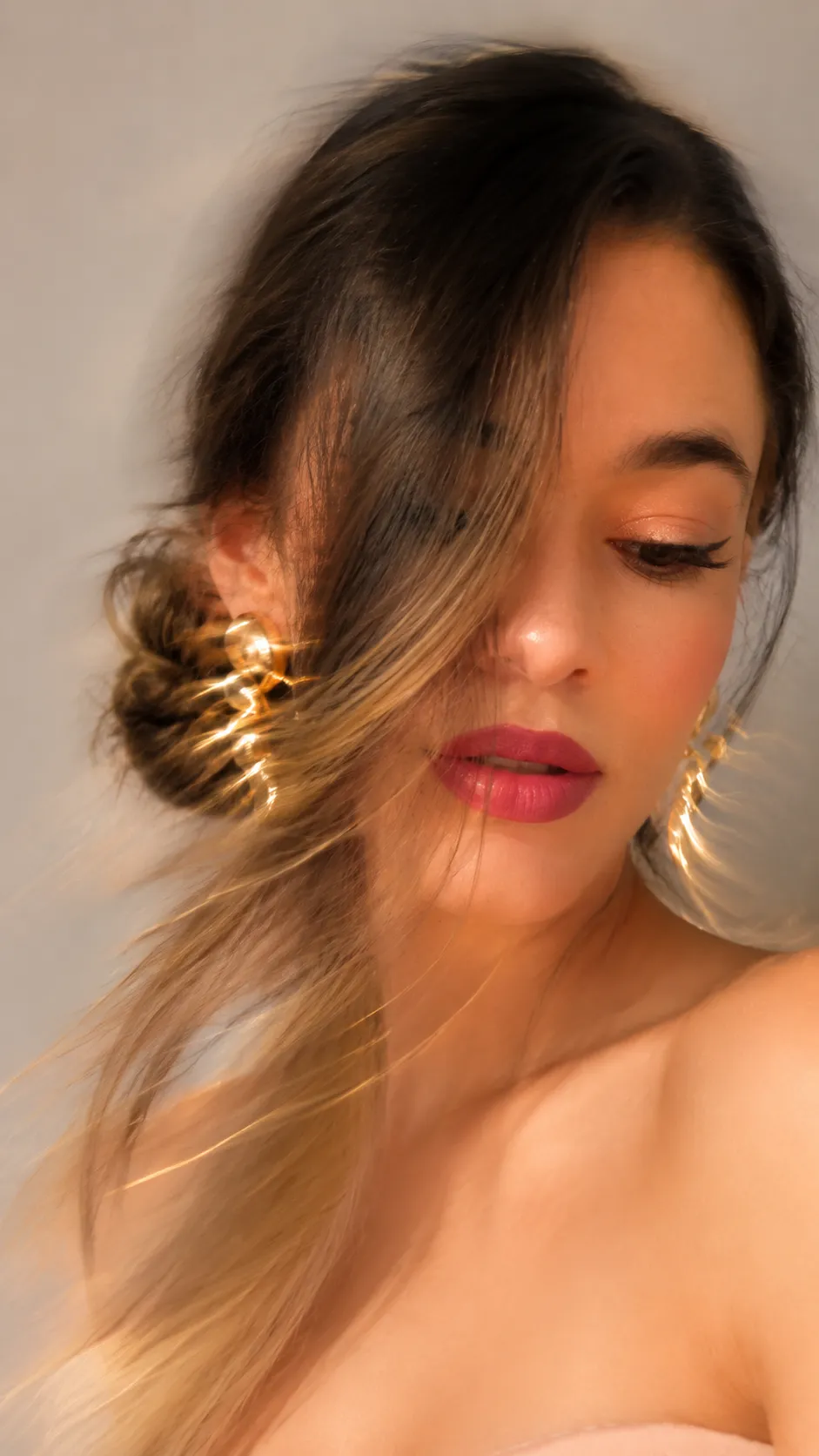 Atmospheric Long-Exposure Fashion Portrait