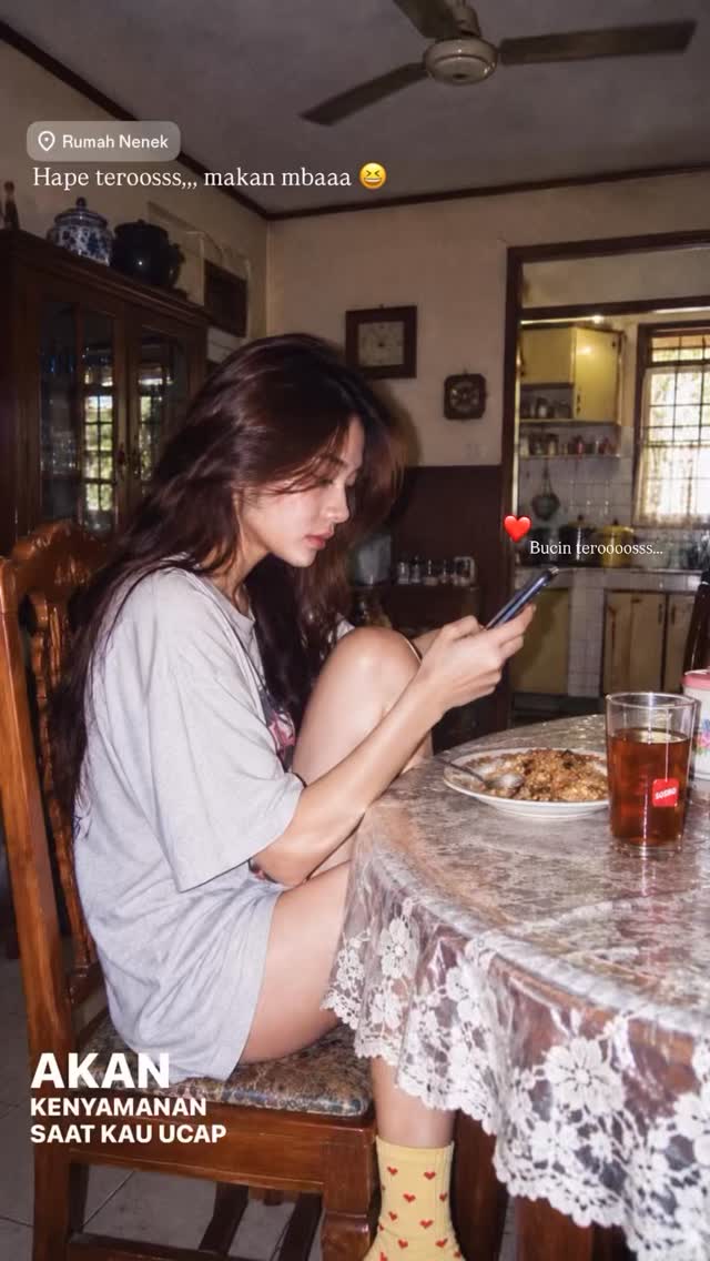 My Lady’s 1980s Morning at Grandma Inda’s House