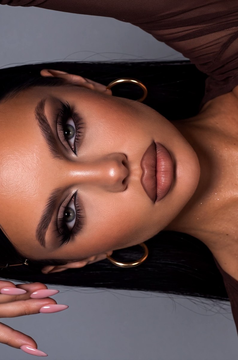 Luxury Editorial Beauty Portrait with Bronze Glam Makeup output 2