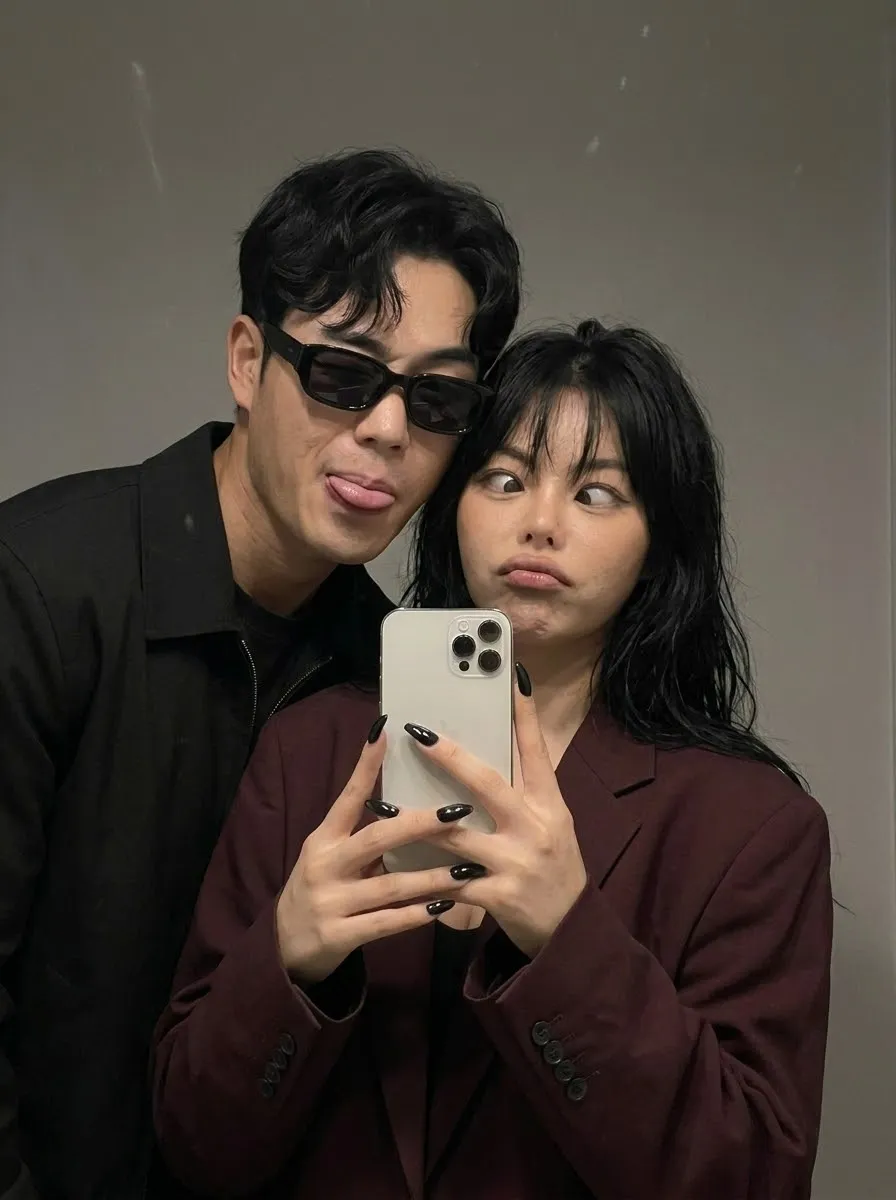 Romantic Couple Mirror Selfie with Identity Preservation output 3