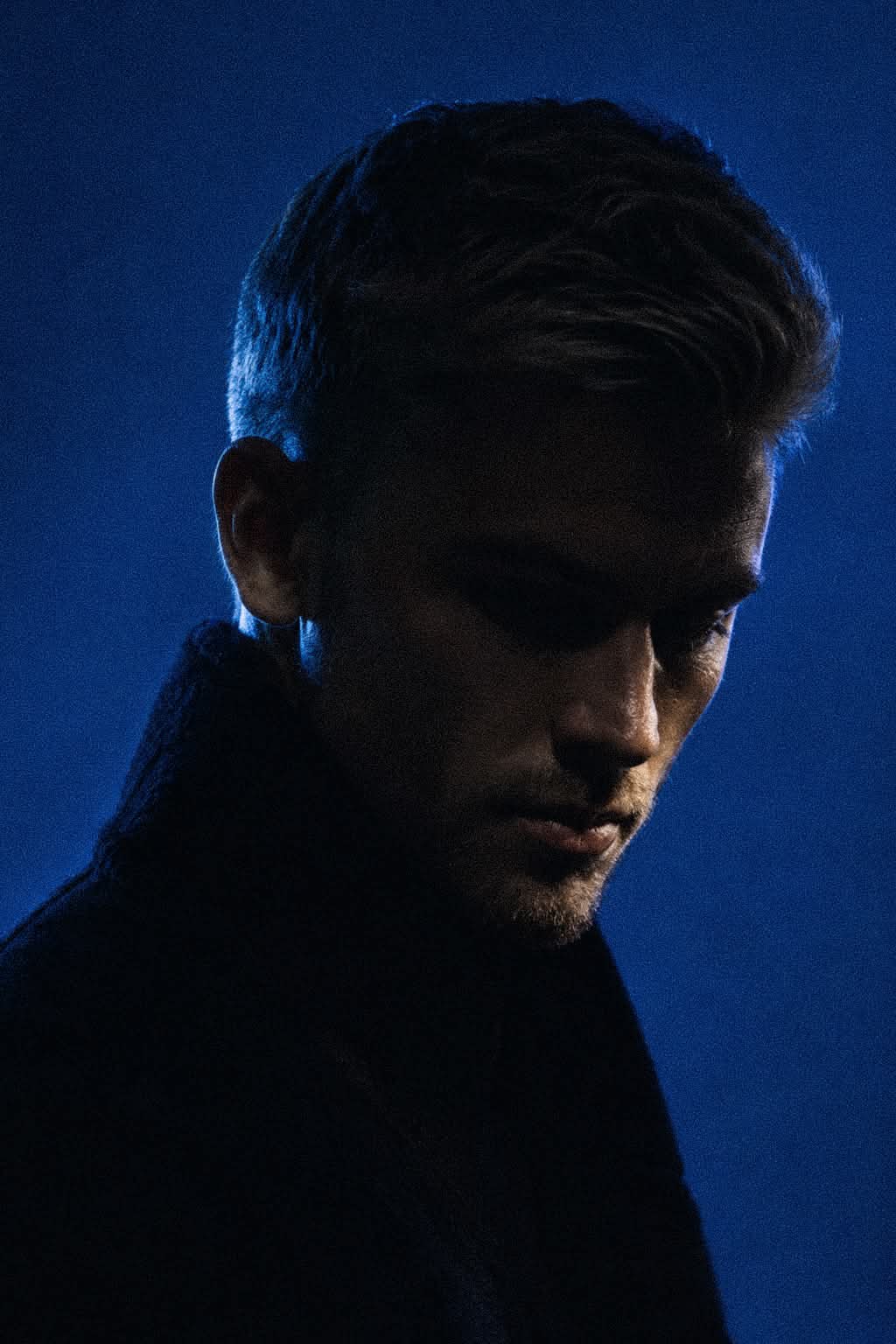 Low-Key Blue Silhouette Portrait output 1
