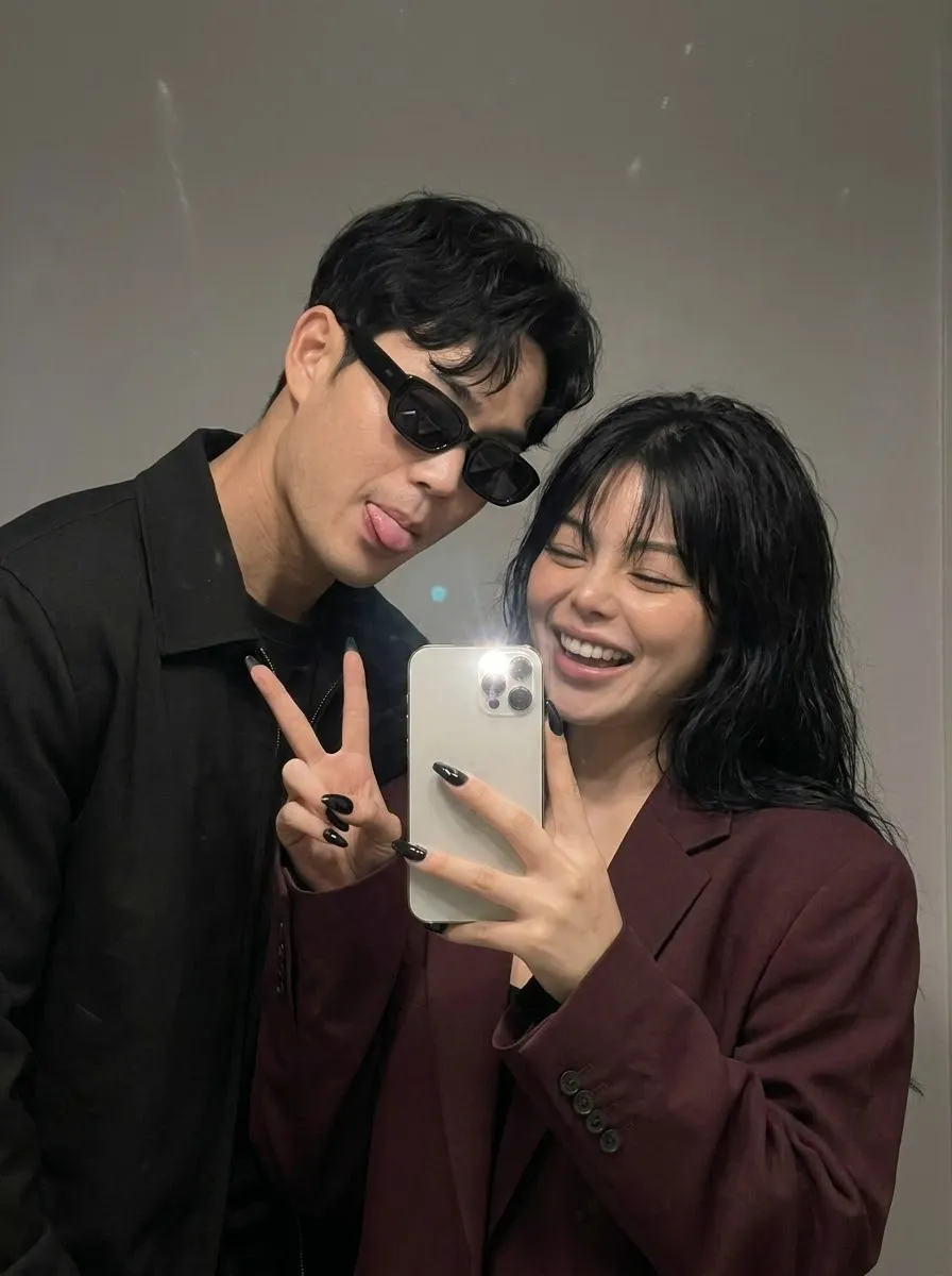 Romantic Couple Mirror Selfie with Identity Preservation output 4