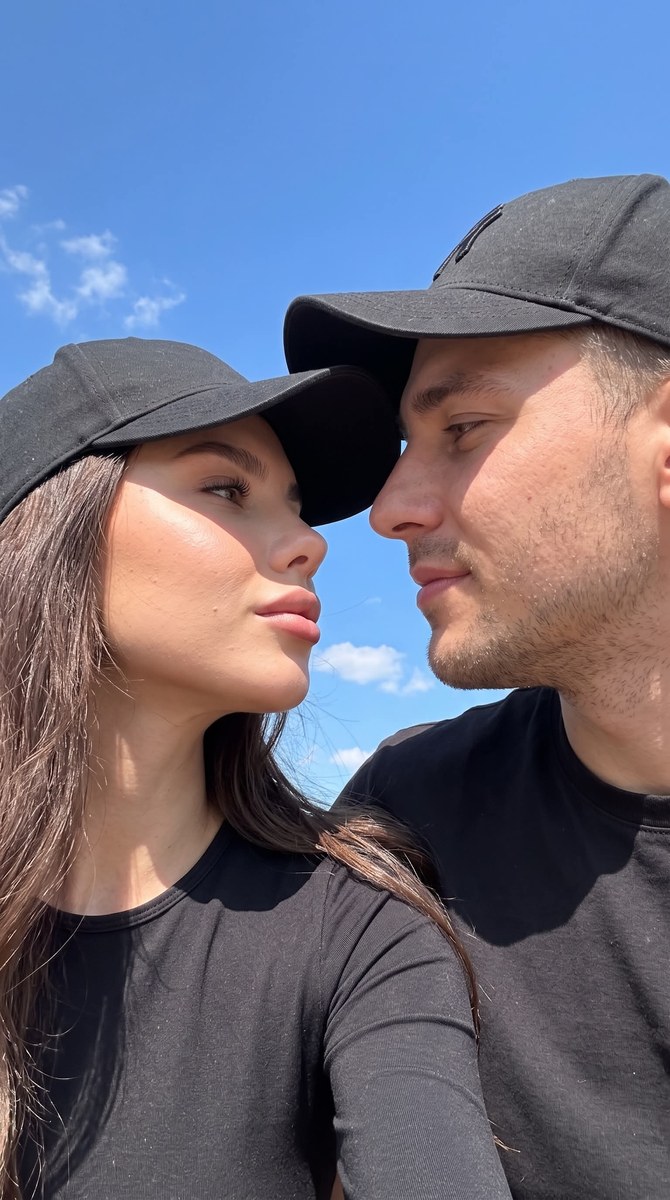 Photorealistic Close-Up Portrait of a Couple