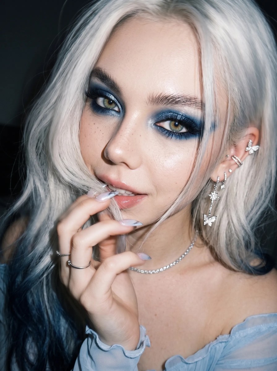 Icy Blue Flash-Fashion Portrait output 18