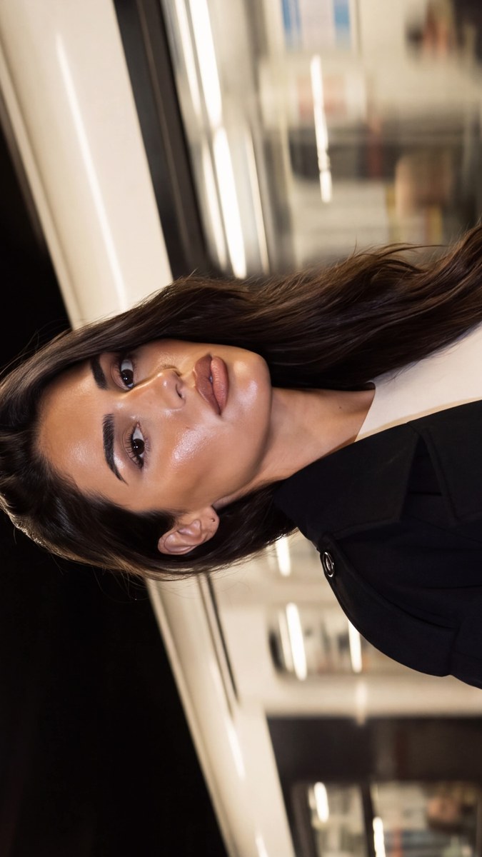 Flash-Photography Portrait in a Subway output 2
