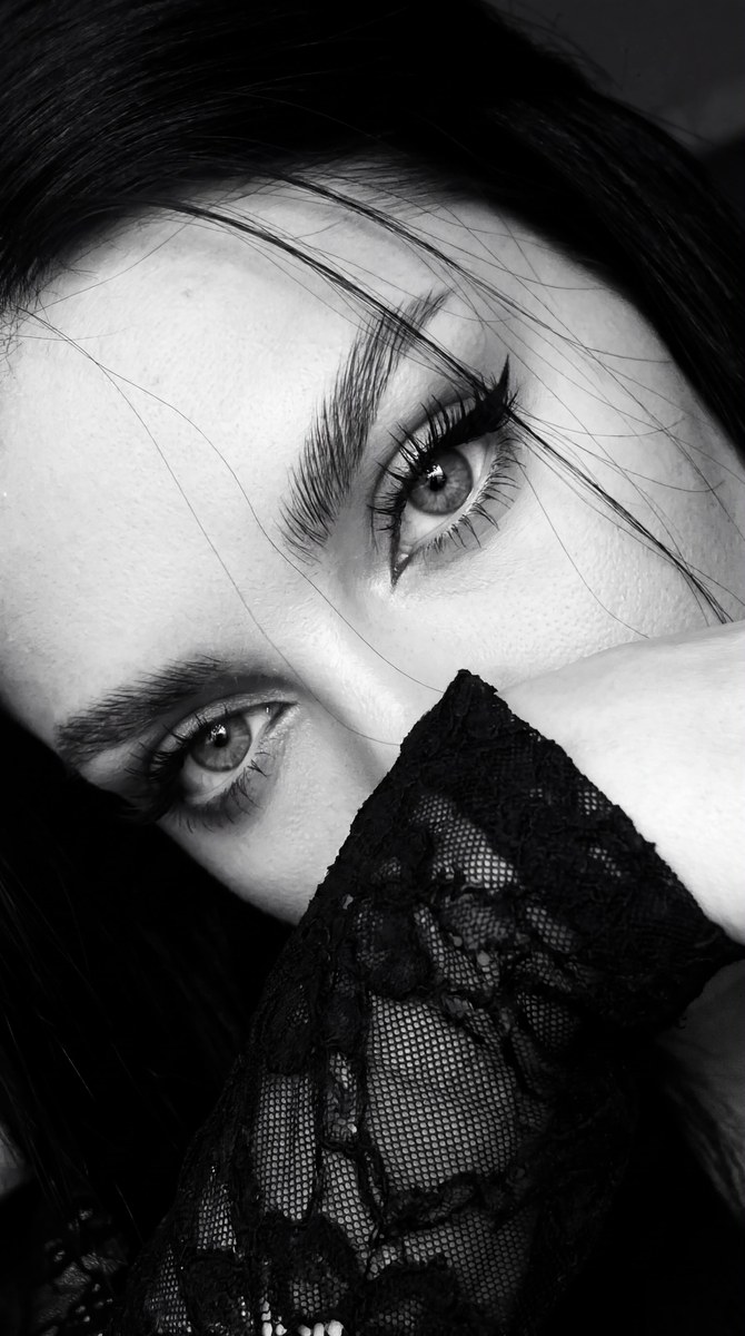 Black-and-White Extreme Close-Up with Lace output 2