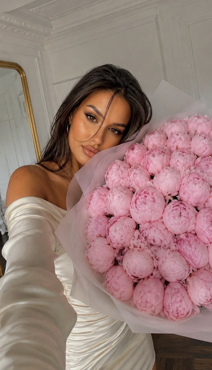 Ultra-Realistic Peony Bouquet Selfie