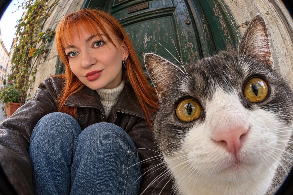 Fisheye Portrait with a Cat