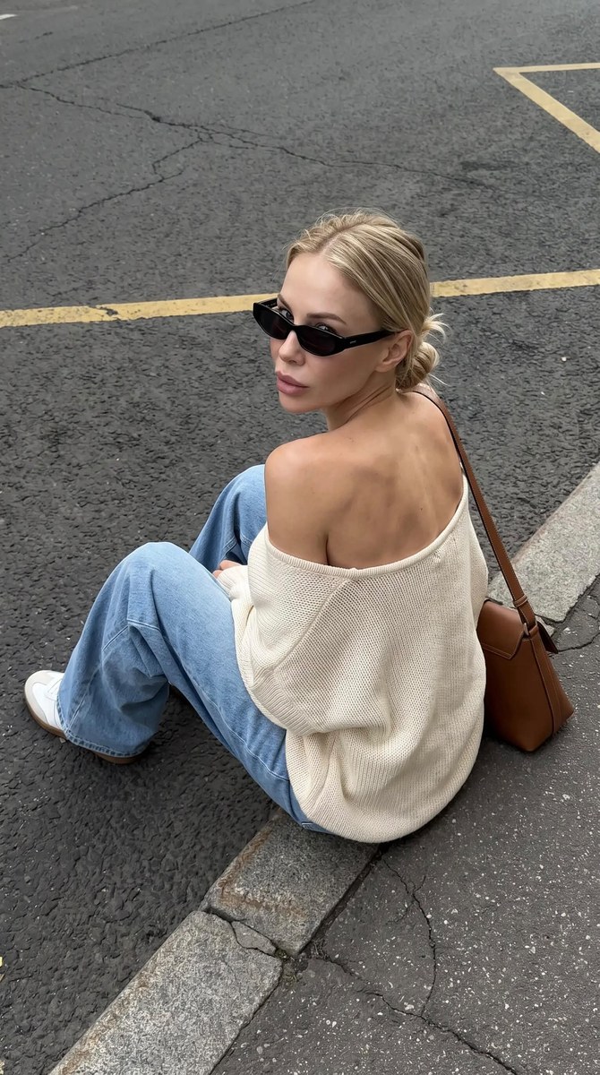 Candid Street-Style Photo from Above output 3
