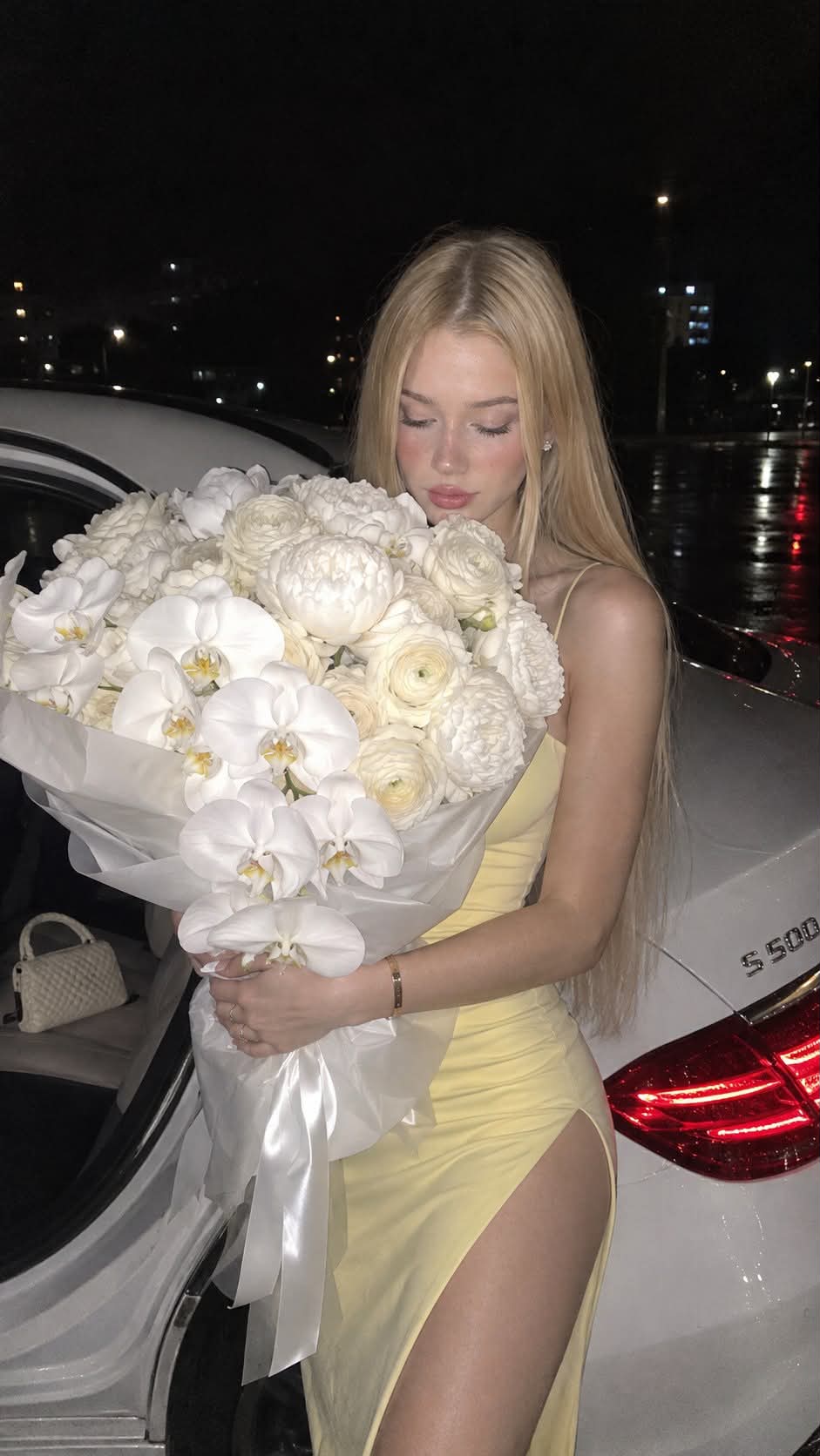 Flash Photo of a Woman with a White Flower Bouquet output 2