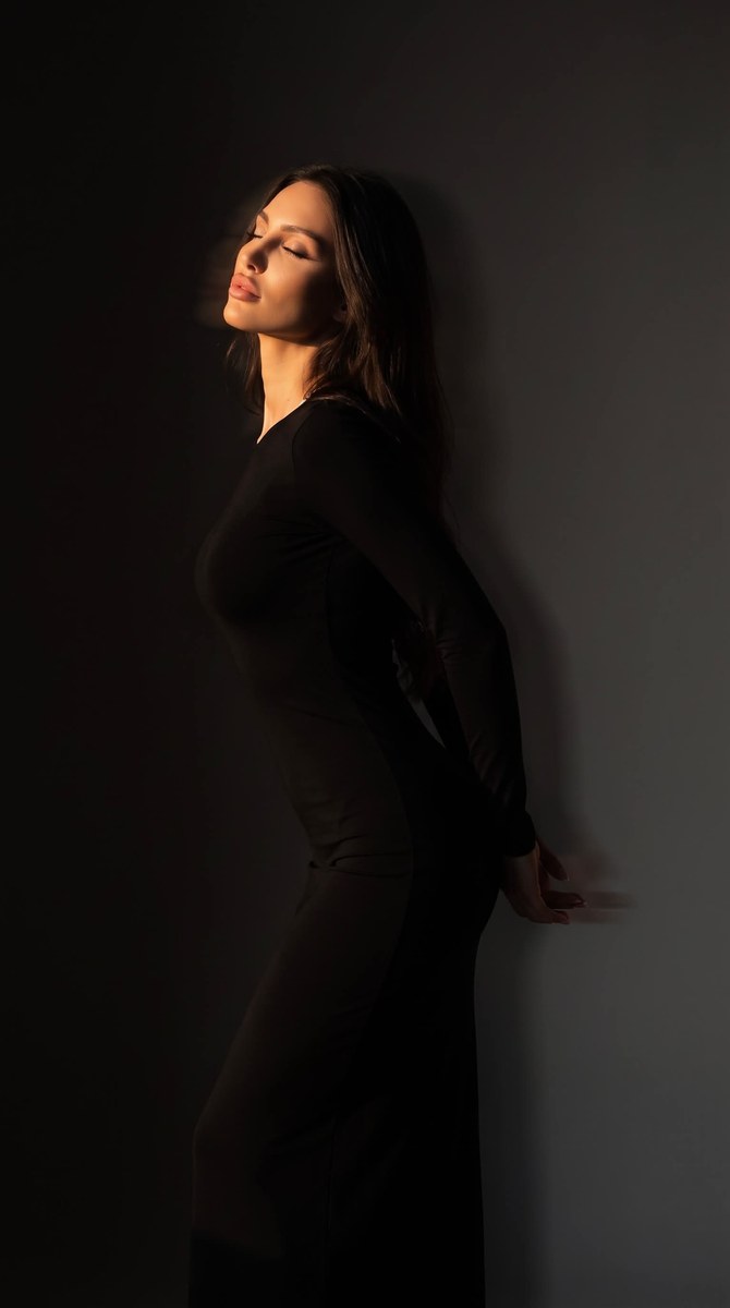 High-Contrast Fashion Portrait with Motion Blur