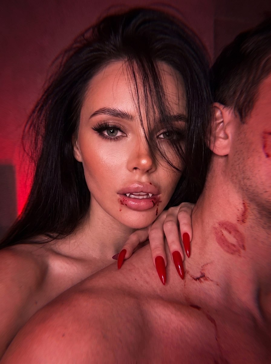 Halloween Vampire Close-Up Selfie output 1