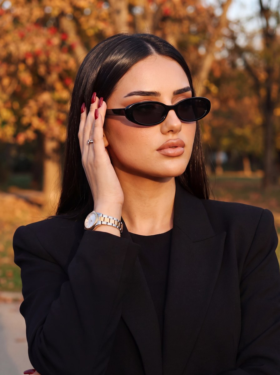 Autumn Old-Money Beauty Portrait