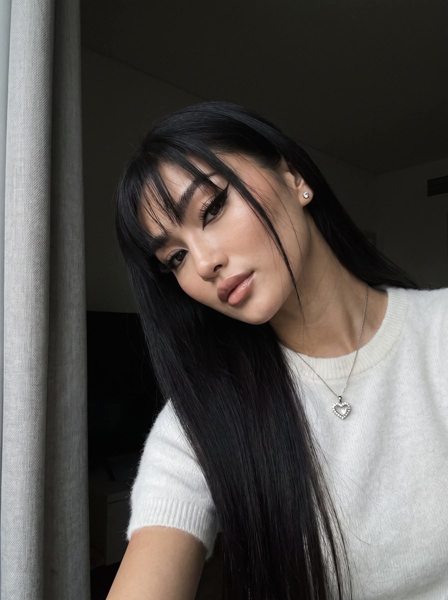 Moody Glamour Selfie Portrait output 2