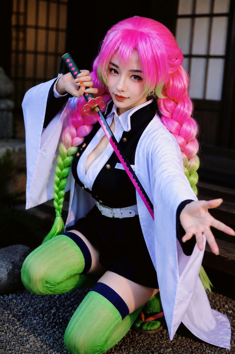 Solitary Bloom Beneath the Blade — Mitsuri Kanroji Cosplay Portrait output 6