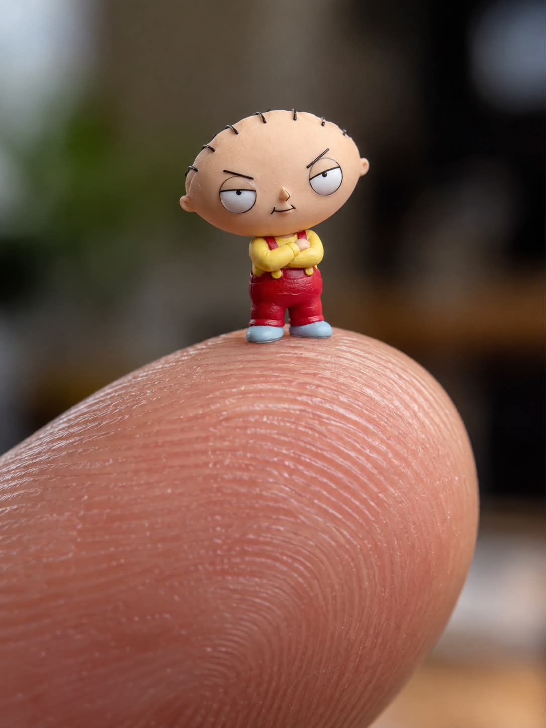 Tiny Character on a Fingertip output 7