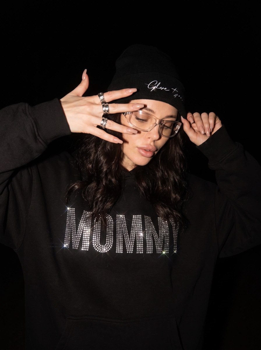 Dark Nighttime “MOMMY” Rhinestone Portrait output 3